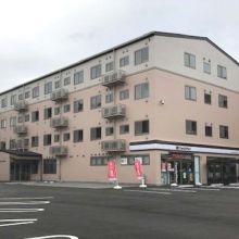 サンプラザホテル別館